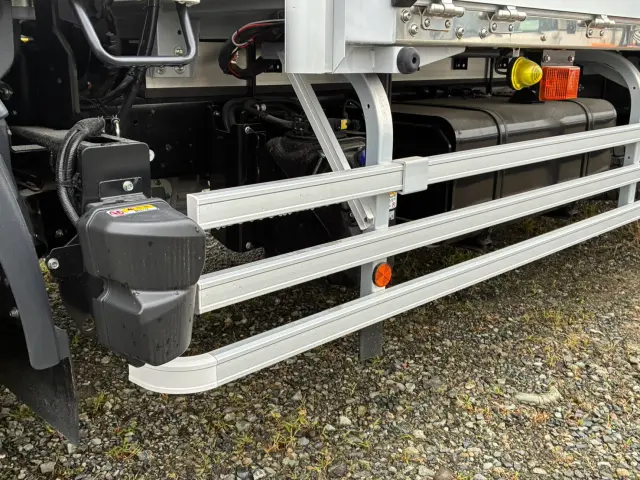 日野 レンジャー 2KG-FE2ACG(2WD)の写真25