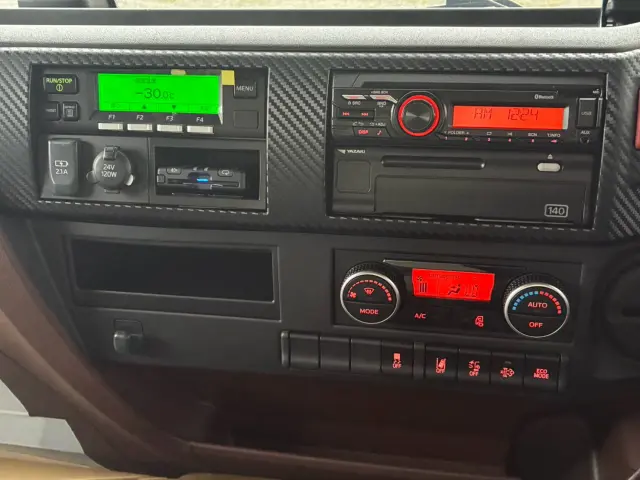 日野 レンジャー 2KG-FE2ACG(2WD)の写真47