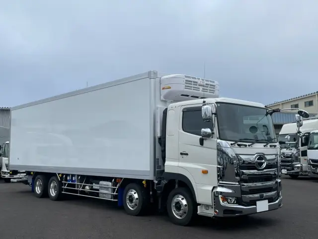 日野 プロフィア 2KG-FW1AHB(8x4)の写真3