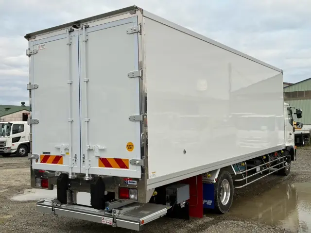 日野 レンジャー 2KG-FE2ACG(2WD)の写真4