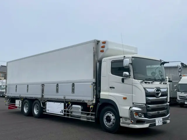 日野 プロフィア 2DG-FR1AHG(2WD)の写真3