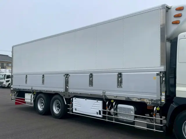 日野 プロフィア 2DG-FR1AHG(2WD)の写真9