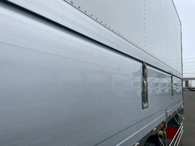 日野 プロフィア 2DG-FR1AHG(2WD)の写真20