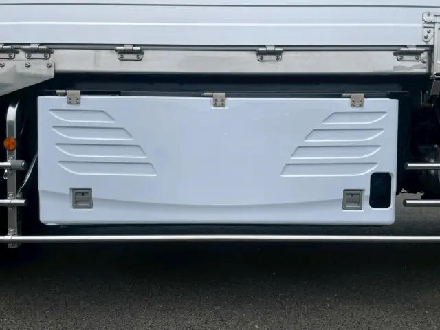 日野 プロフィア 2DG-FR1AHG(2WD)の写真29