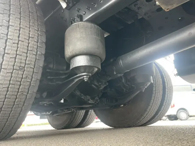 日野 プロフィア 2DG-FR1AHG(2WD)の写真32