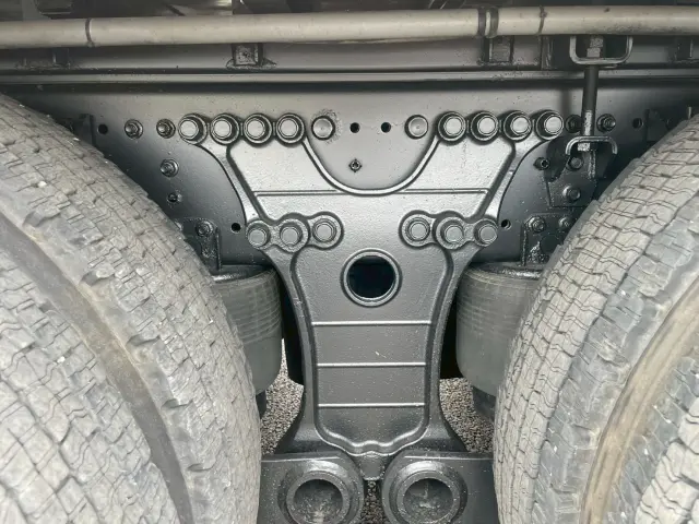 日野 プロフィア 2DG-FR1AHG(2WD)の写真33