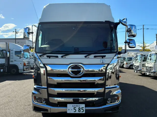 日野 プロフィア 2DG-FW1AHB(8x4)の写真2
