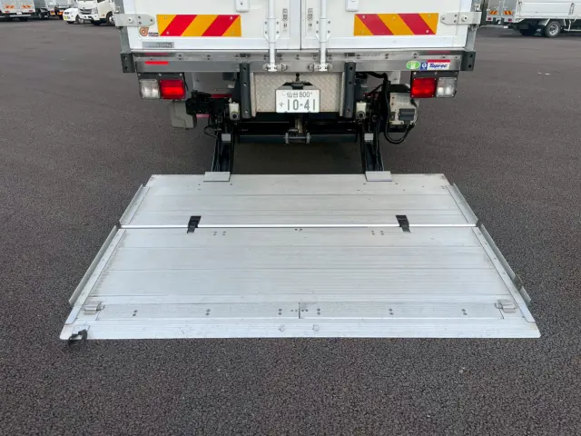 日野 レンジャー 2KG-FD2ABG(2WD)の写真9