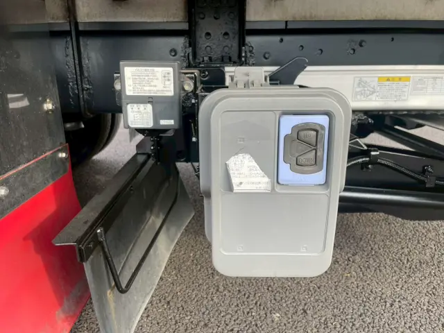 日野 レンジャー 2KG-FD2ABG(2WD)の写真10