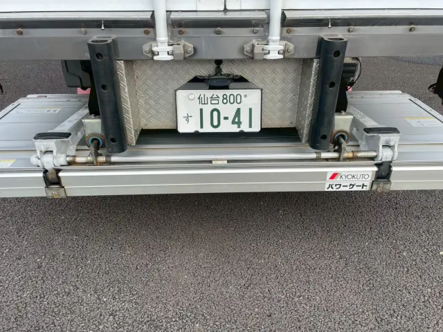 日野 レンジャー 2KG-FD2ABG(2WD)の写真12