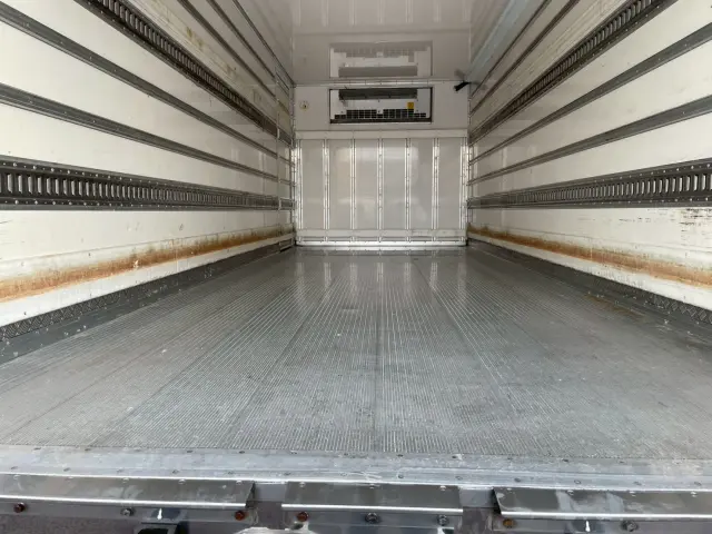 日野 レンジャー 2KG-FD2ABG(2WD)の写真16