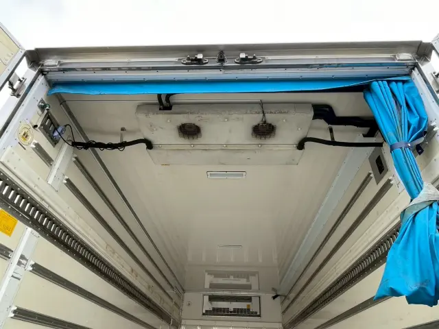 日野 レンジャー 2KG-FD2ABG(2WD)の写真19