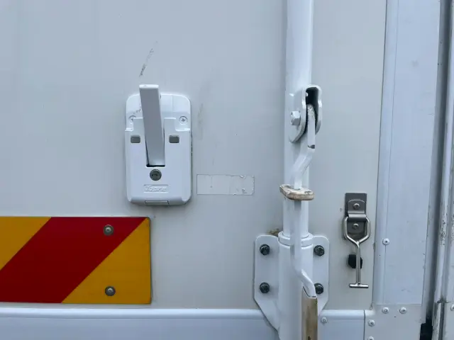 日野 レンジャー 2KG-FD2ABG(2WD)の写真26