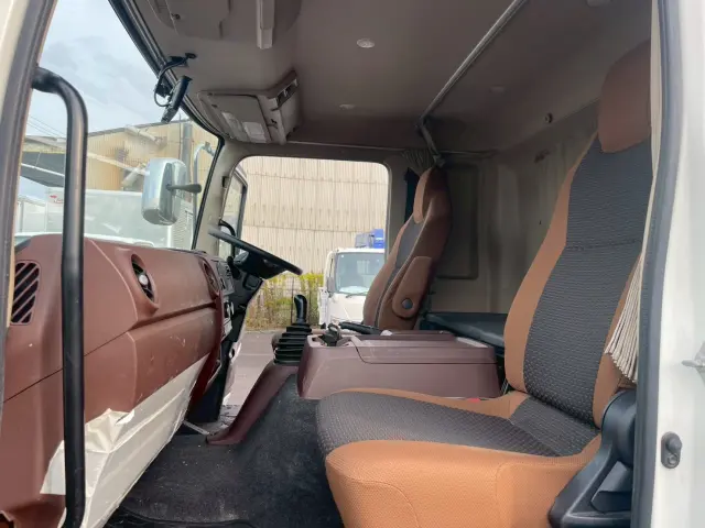 日野 レンジャー 2KG-FD2ABG(2WD)の写真37