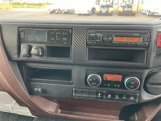 日野 レンジャー 2KG-FD2ABG(2WD)の写真40