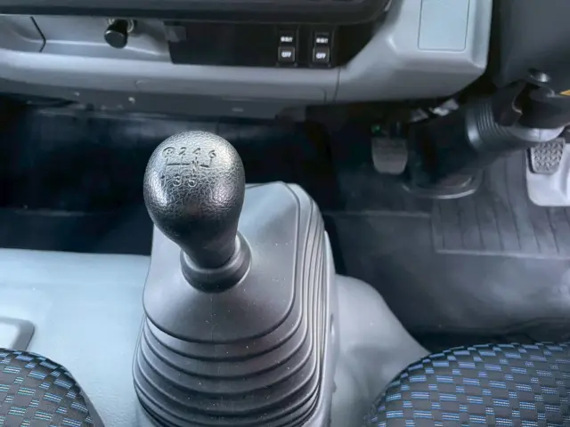 日野 デュトロ 2KG-XZU655M(2WD)の写真33