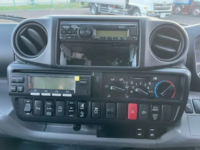 日野 デュトロ 2KG-XZU655M(2WD)の写真34