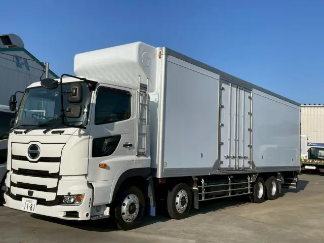 日野 デュトロ 2DG-FW1AHG(8x4)の写真1
