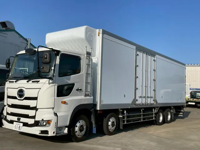 日野 デュトロ 2DG-FW1AHG(8x4)の写真1