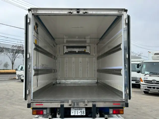 日野 デュトロ TKG-XZU710M(2WD)の写真9