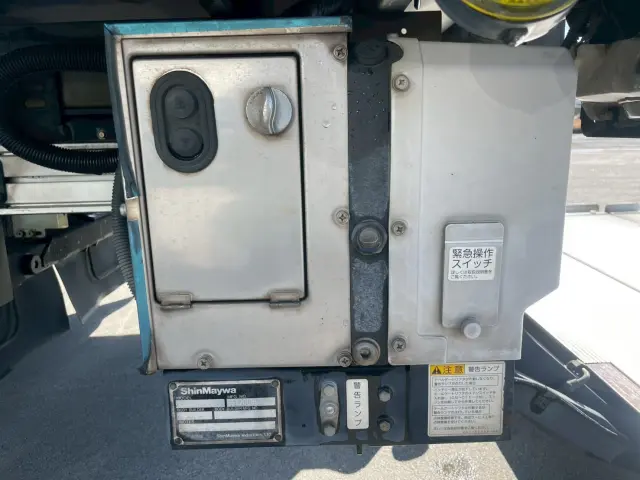 日野 デュトロ TKG-XZU710M(2WD)の写真17