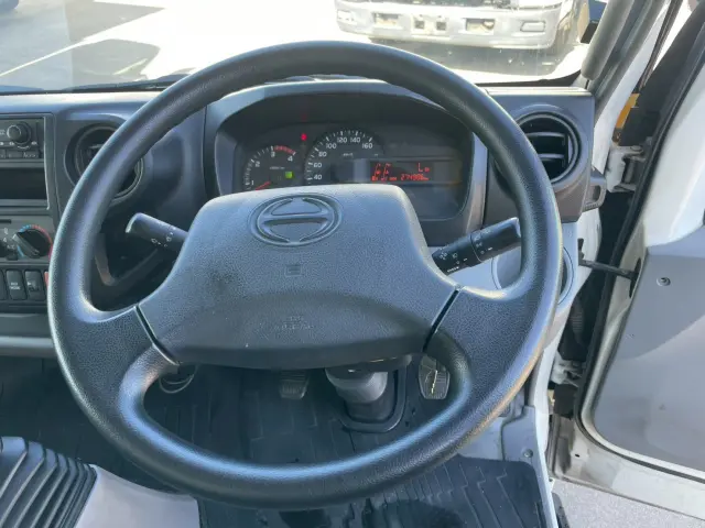 日野 デュトロ TKG-XZU710M(2WD)の写真41