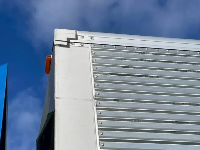 日野 デュトロ TKG-FD9JLAA(2WD)の写真20