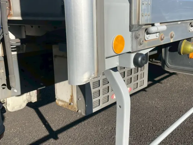 日野 デュトロ TKG-FD9JLAA(2WD)の写真24