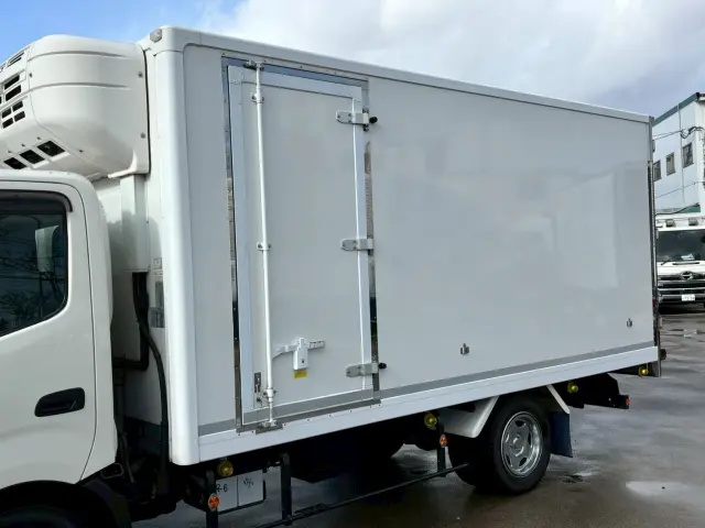 日野 デュトロ 2RG-XZU710M(2WD)の写真7