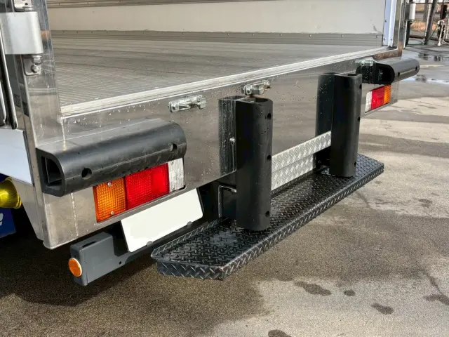 日野 デュトロ 2RG-XZU710M(2WD)の写真14