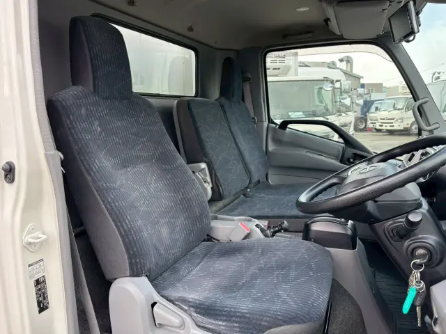 日野 デュトロ 2RG-XZU710M(2WD)の写真35