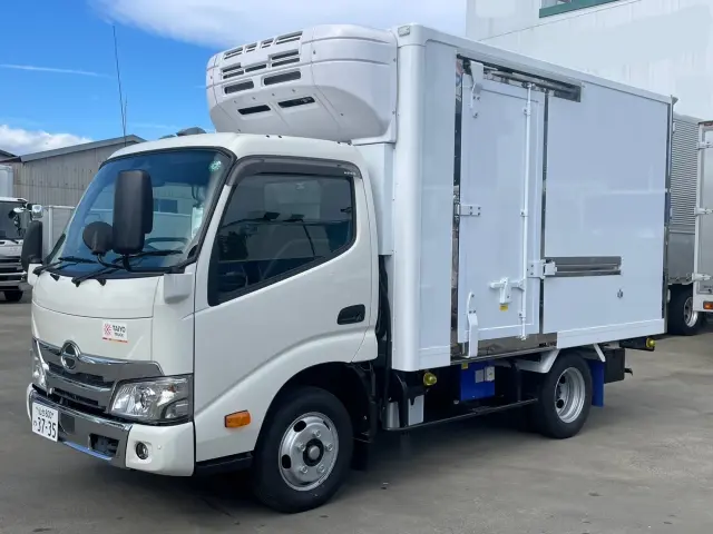日野 デュトロ 2KG-XZU605M(2WD)の写真1
