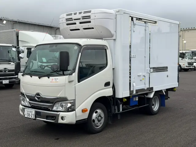 日野 デュトロ 2KG-XZU605M(2WD)の写真1