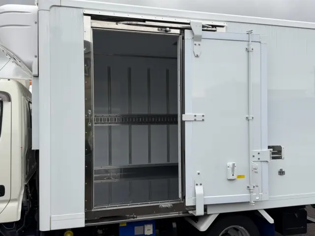 日野 デュトロ 2KG-XZU605M(2WD)の写真8