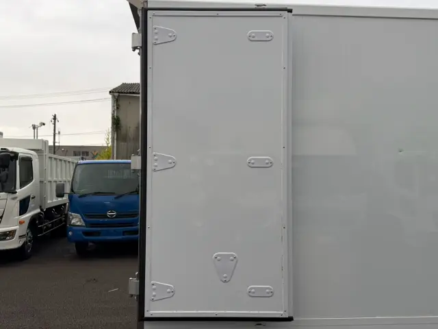 日野 デュトロ 2KG-XZU605M(2WD)の写真19