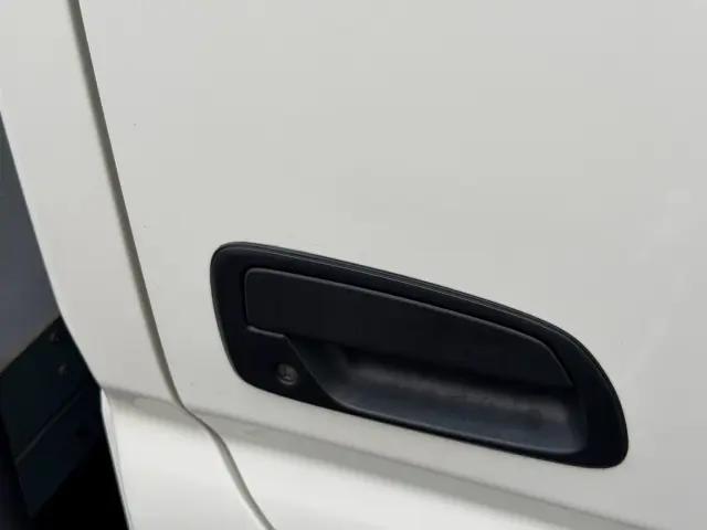 日野 デュトロ 2KG-XZU605M(2WD)の写真31