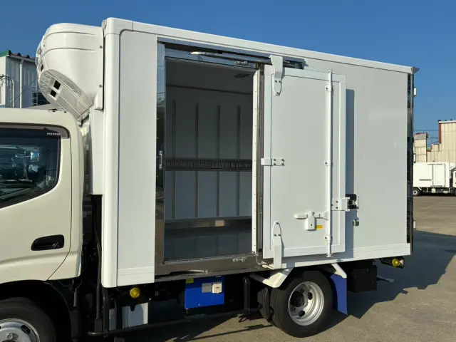 日野 デュトロ 2KG-XZU605M(2WD)の写真8