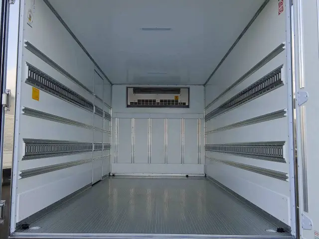 日野 デュトロ 2KG-XZU712M(2WD)の写真10