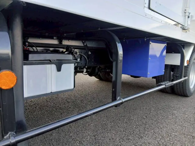 日野 デュトロ 2KG-XZU712M(2WD)の写真27