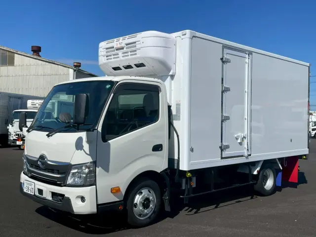 日野 デュトロ 2KG-XZU712M(2WD)の写真1