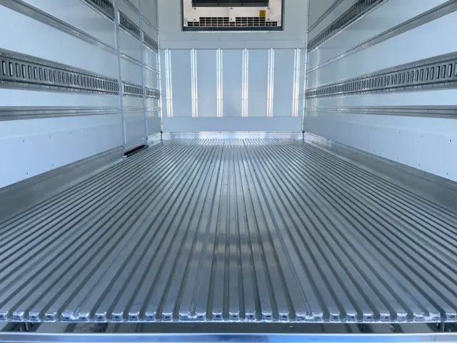 日野 デュトロ 2KG-XZU712M(2WD)の写真11