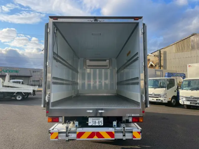 日野 デュトロ 2KG-XZU712M(2WD)の写真9