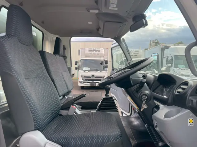 日野 デュトロ 2KG-XZU712M(2WD)の写真25