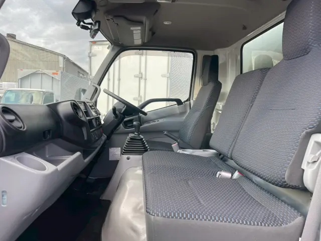日野 デュトロ 2KG-XZU712M(2WD)の写真26