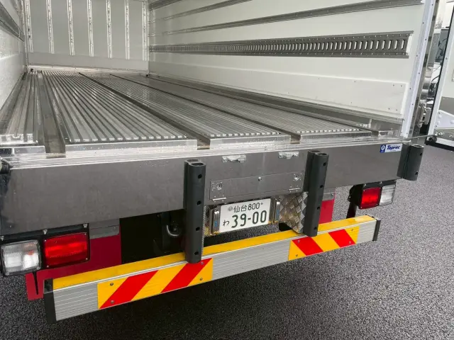 日野 レンジャー 2KG-FD2ABG(2WD)の写真12