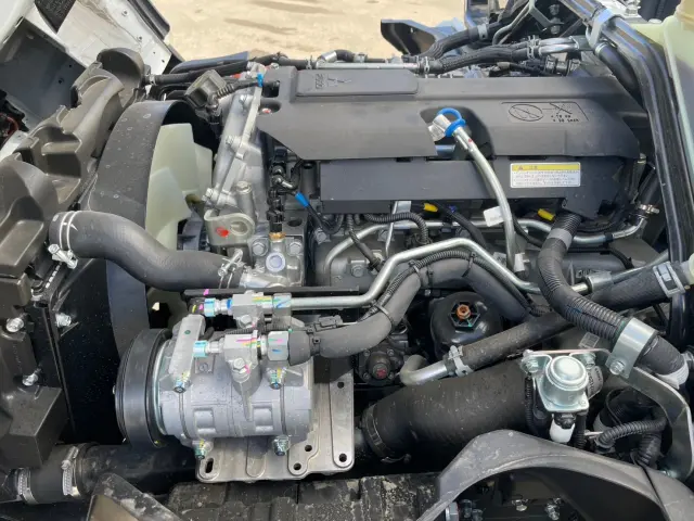 三菱 キャンター 2RG-FBAV0(2WD)の写真20