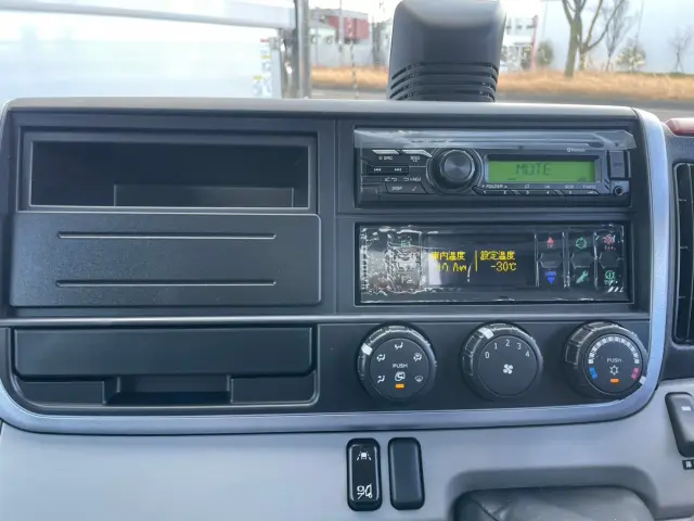 三菱 キャンター 2RG-FBAV0(2WD)の写真31