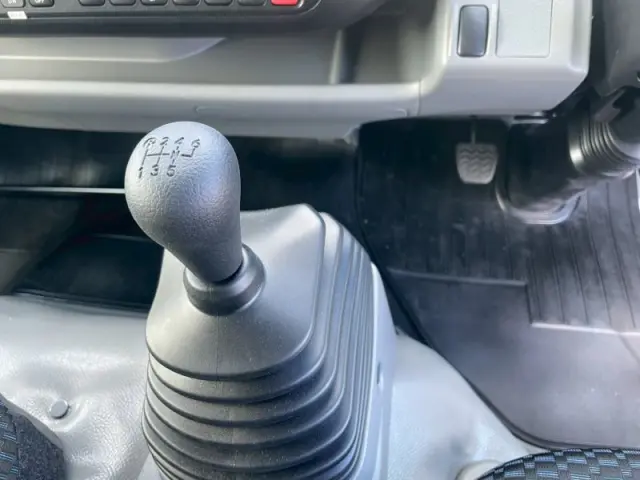 日野 デュトロ 2KG-XZU712M(2WD)の写真27