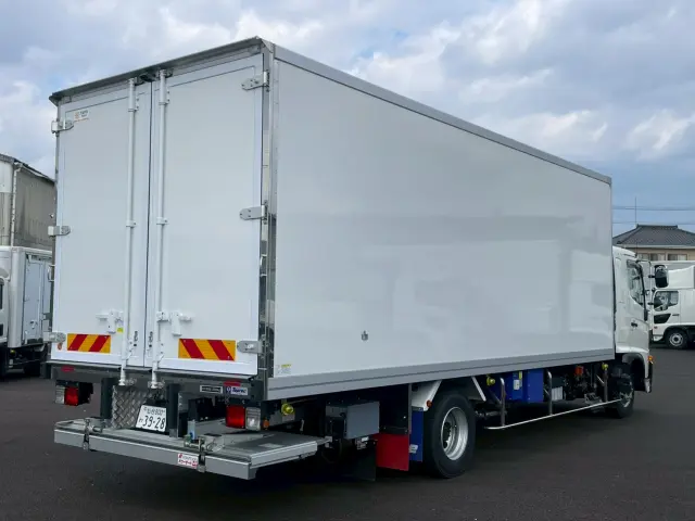 日野 レンジャー 2KG-FD2ABG(2WD)の写真4