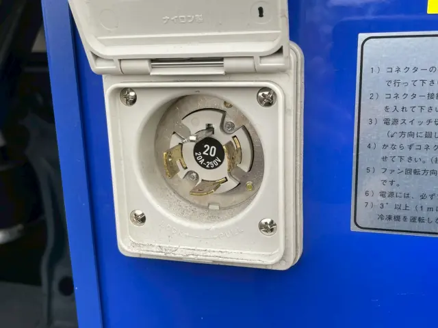 日野 レンジャー 2KG-FD2ABG(2WD)の写真20